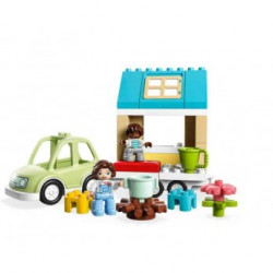 LEGO DUPLO Town family house on wheels