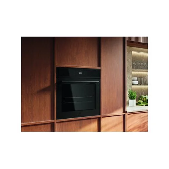 ELECTROLUX EOB9S3ST Ugradna rerna