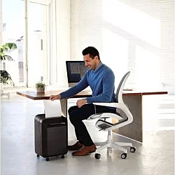 FELLOWES Uništivač dokumenata LX-210