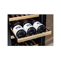 CASO Rashladna vitrina za vina WineComfort 24 crna